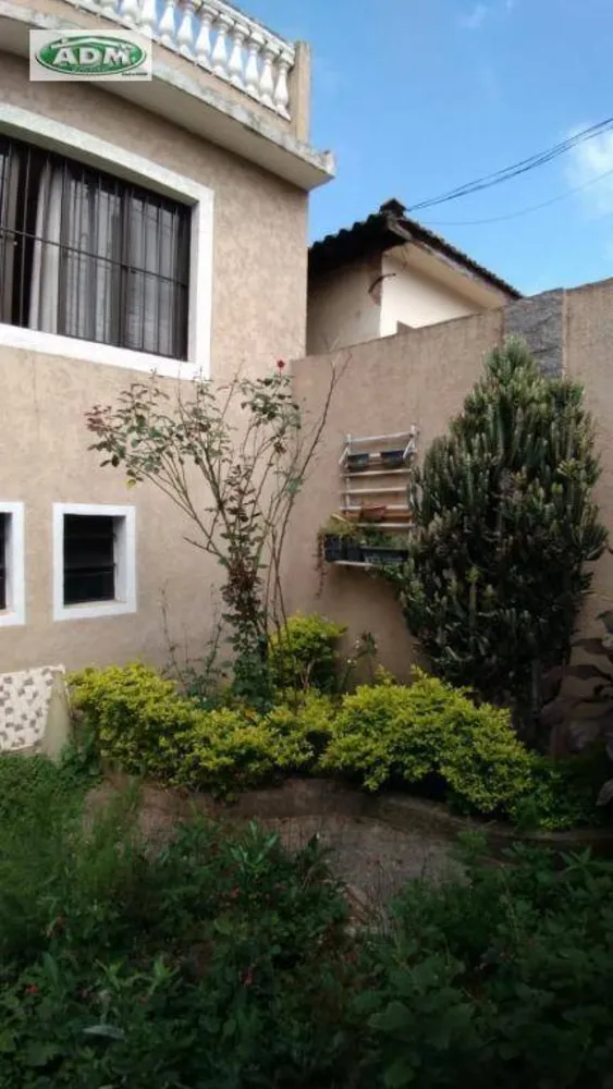 Sobrado, 3 quartos, 247 m² - Foto 1