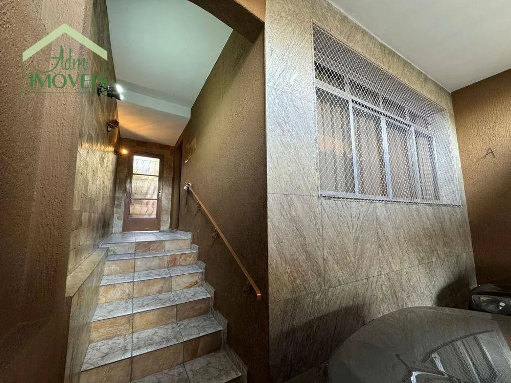 Sobrado, 3 quartos, 200 m² - Foto 1