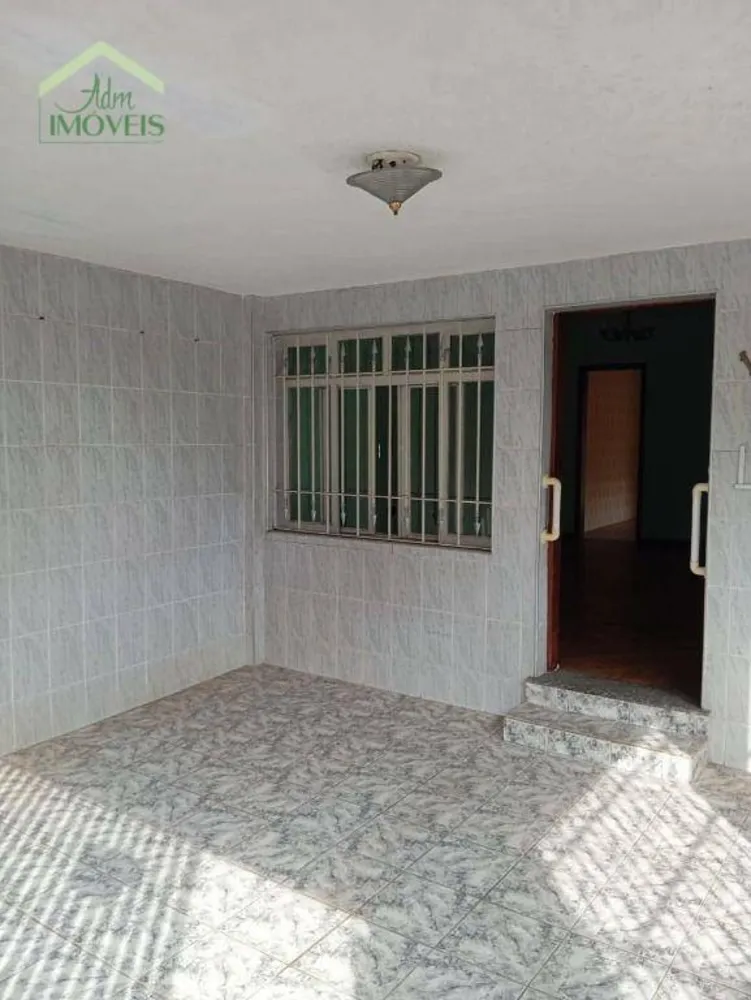 Casa, 8 quartos, 140 m² - Foto 1