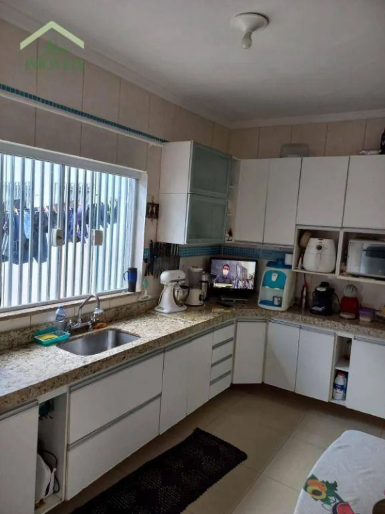 Casa, 3 quartos, 161 m² - Foto 4