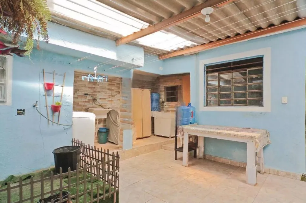 Casa, 2 quartos, 165 m² - Foto 1