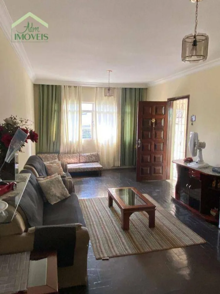 Sobrado, 3 quartos, 250 m² - Foto 1