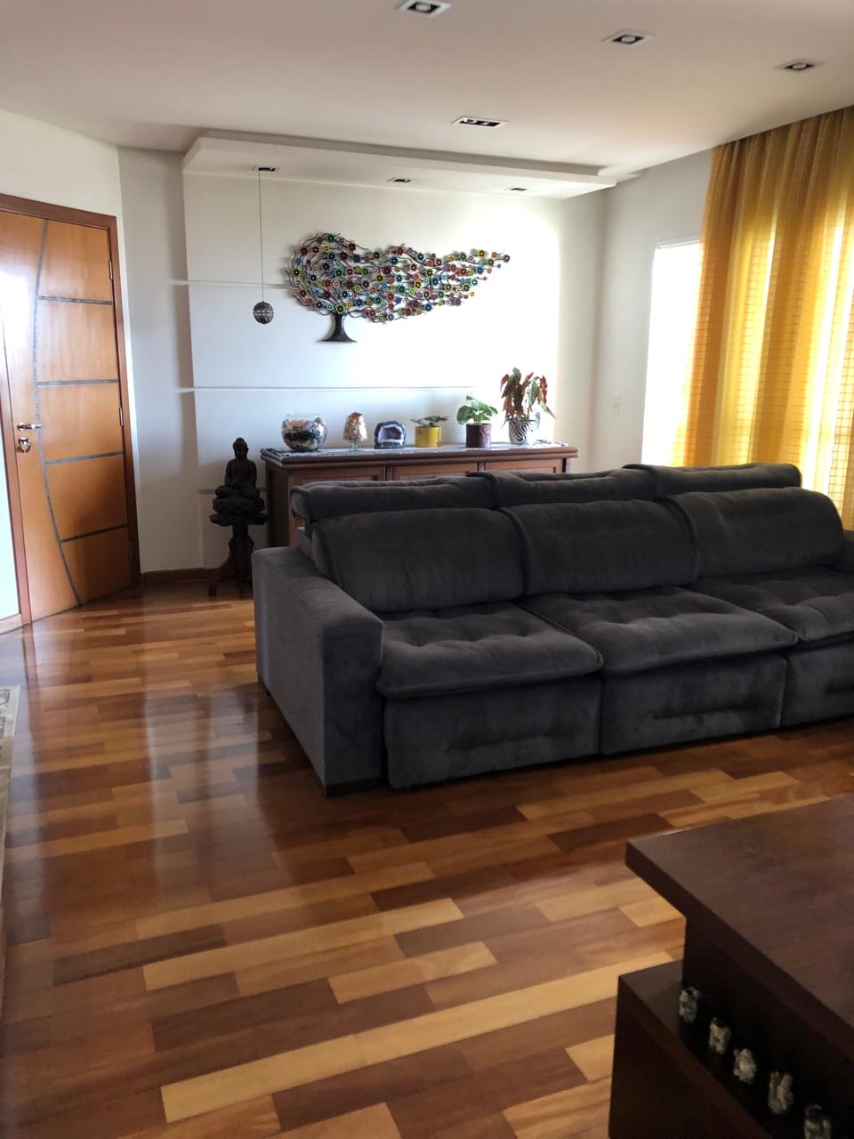 Apartamento à venda com 3 quartos, 101m² - Foto 1