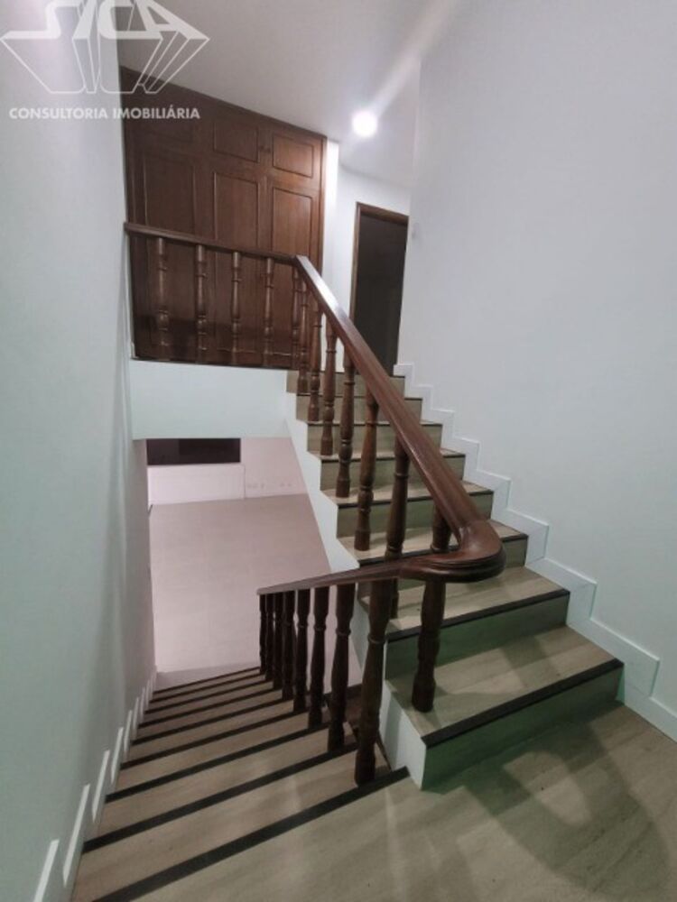 Prédio Inteiro, 250 m² - Foto 1