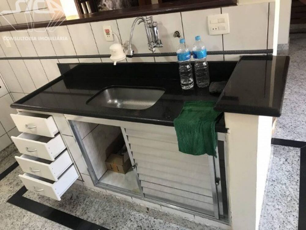 Sobrado à venda com 3 quartos, 121m² - Foto 2