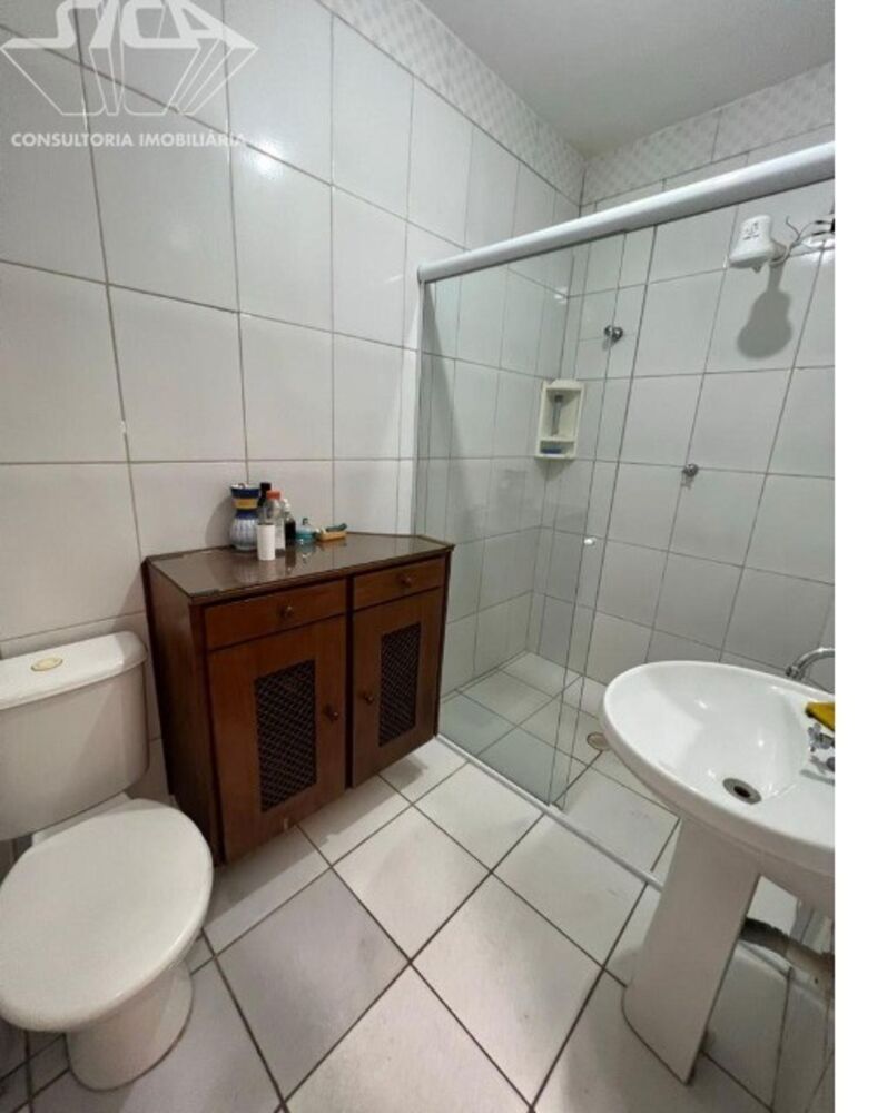 Sobrado à venda com 2 quartos, 200m² - Foto 14