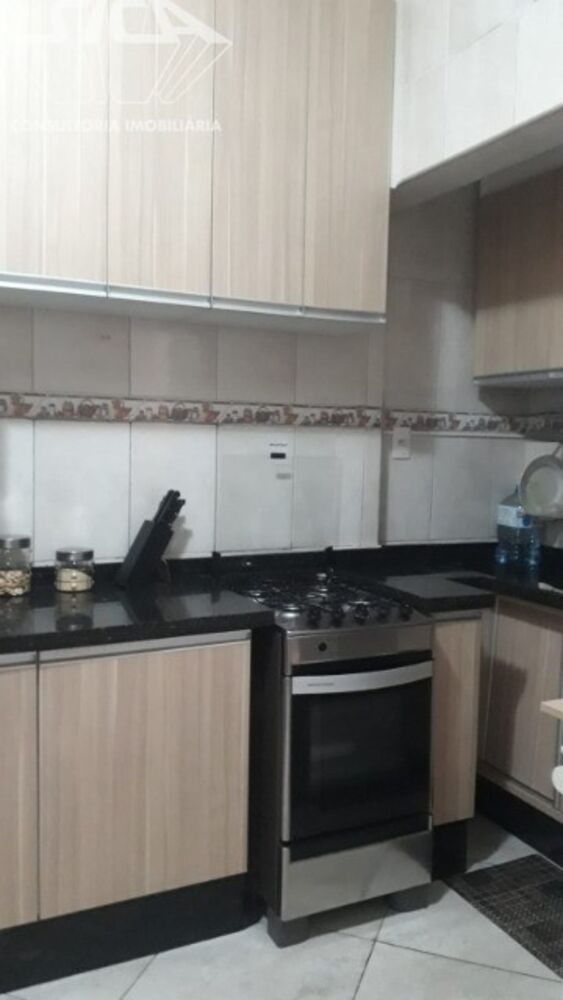 Sobrado à venda com 2 quartos, 200m² - Foto 11