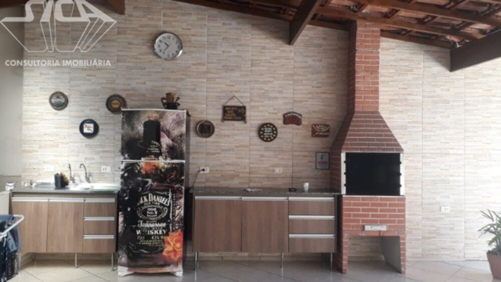 Sobrado à venda com 2 quartos, 200m² - Foto 18