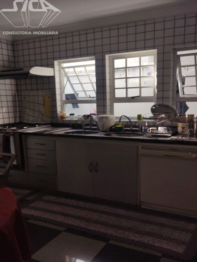 Sobrado para alugar com 3 quartos, 263m² - Foto 13