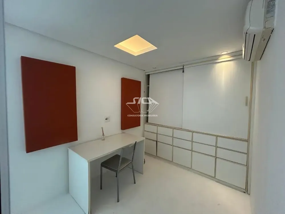 Sobrado, 8 quartos, 200 m² - Foto 13