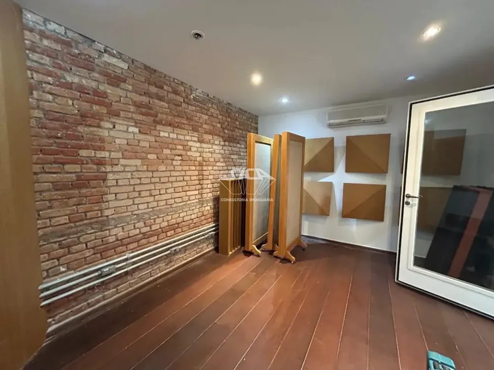 Sobrado, 8 quartos, 200 m² - Foto 6
