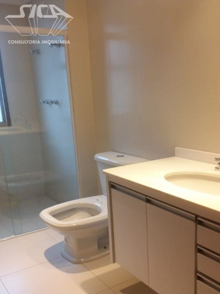 Apartamento, 4 quartos, 208 m² - Foto 2