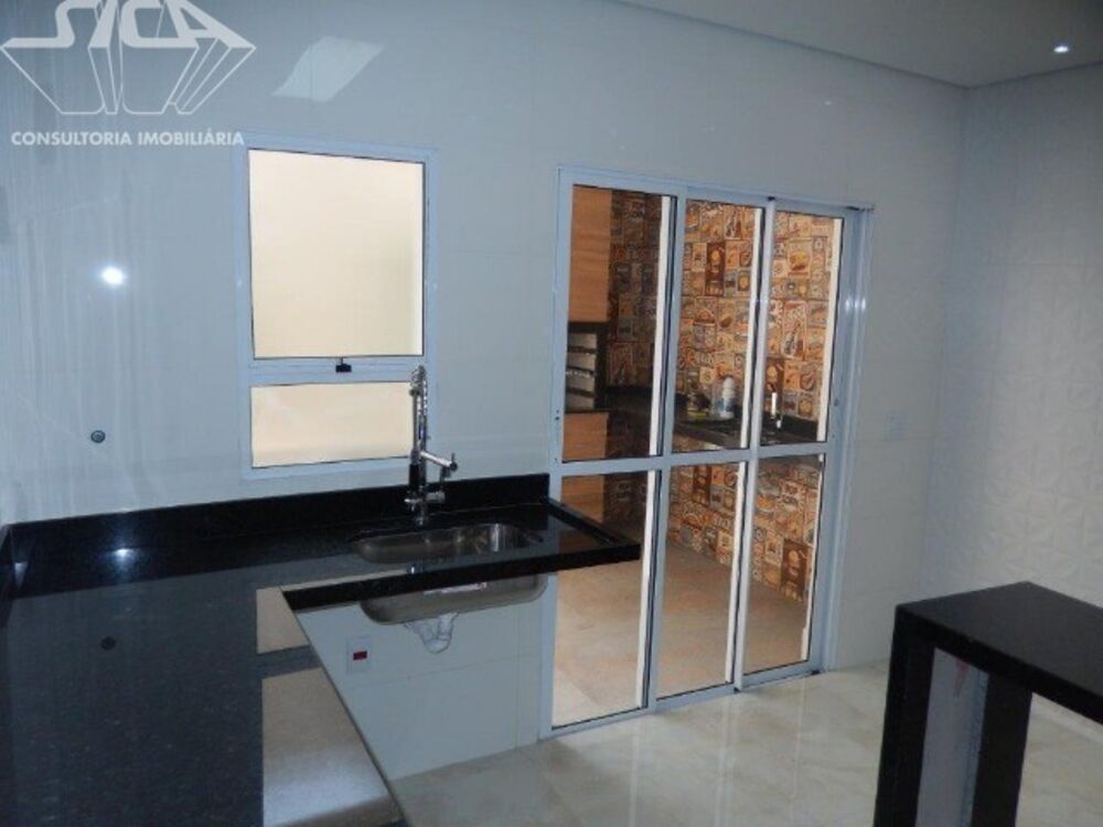 Sobrado, 4 quartos, 200 m² - Foto 2