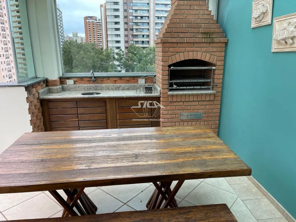 Cobertura, 3 quartos, 242 m² - Foto 4
