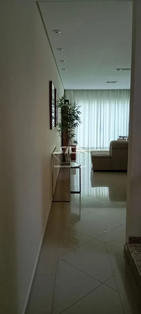 Sobrado, 4 quartos, 161 m² - Foto 1