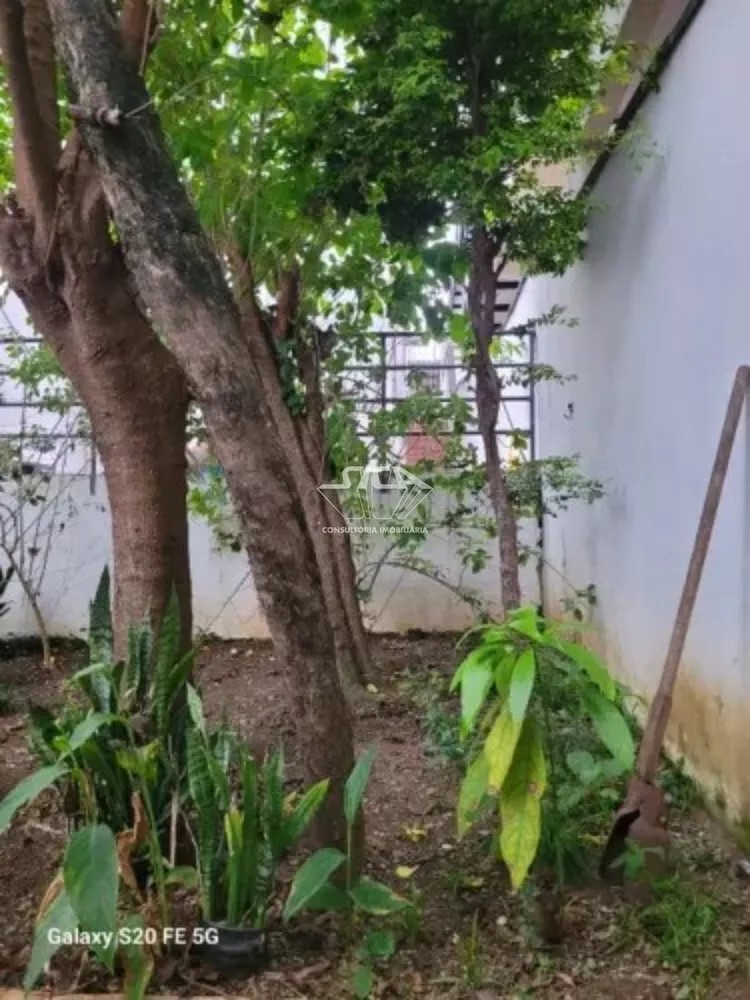 Casa, 4 quartos, 158 m² - Foto 1