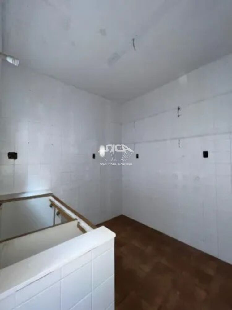 Prédio Inteiro à venda e aluguel com 3 quartos, 140m² - Foto 6