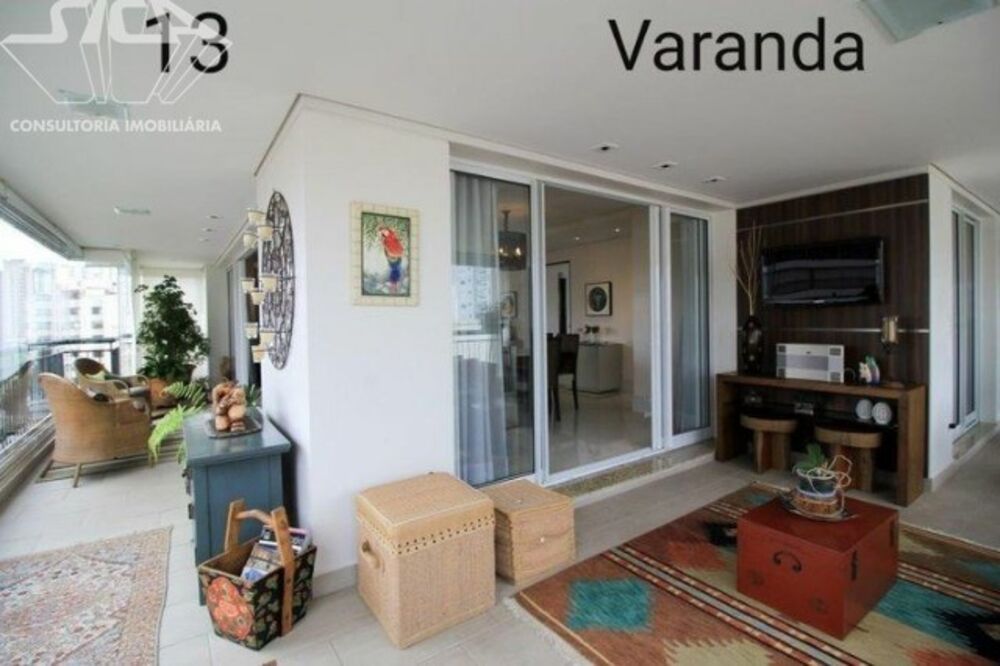 Apartamento, 3 quartos, 216 m² - Foto 2