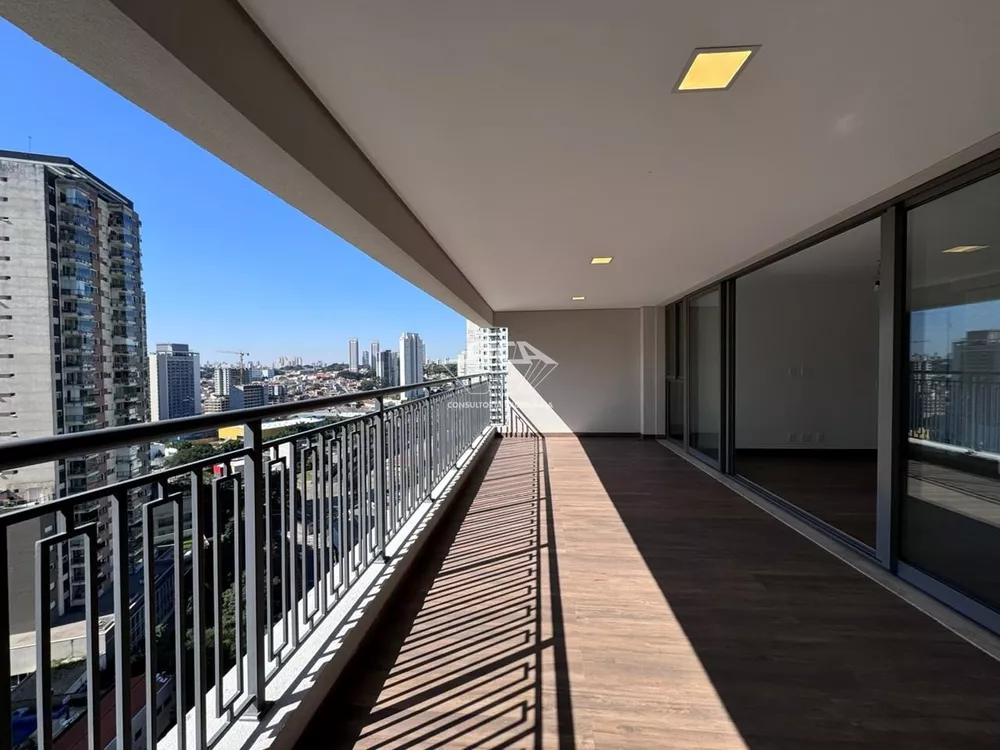 Apartamento à venda com 4 quartos, 144m² - Foto 1