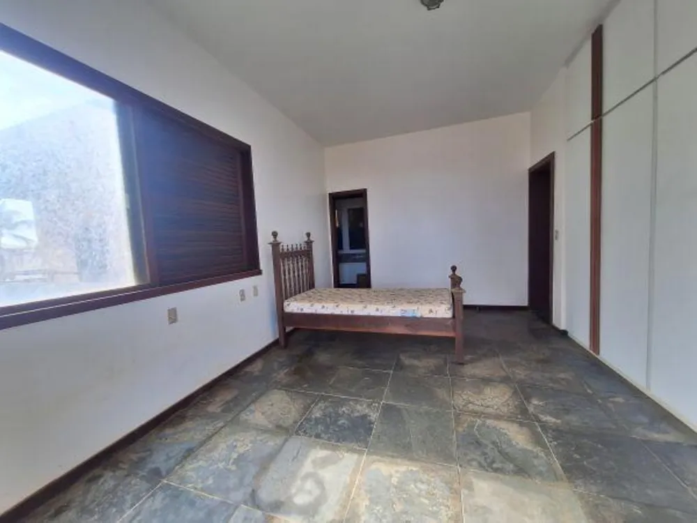 Casa, 4 quartos, 272 m² - Foto 10