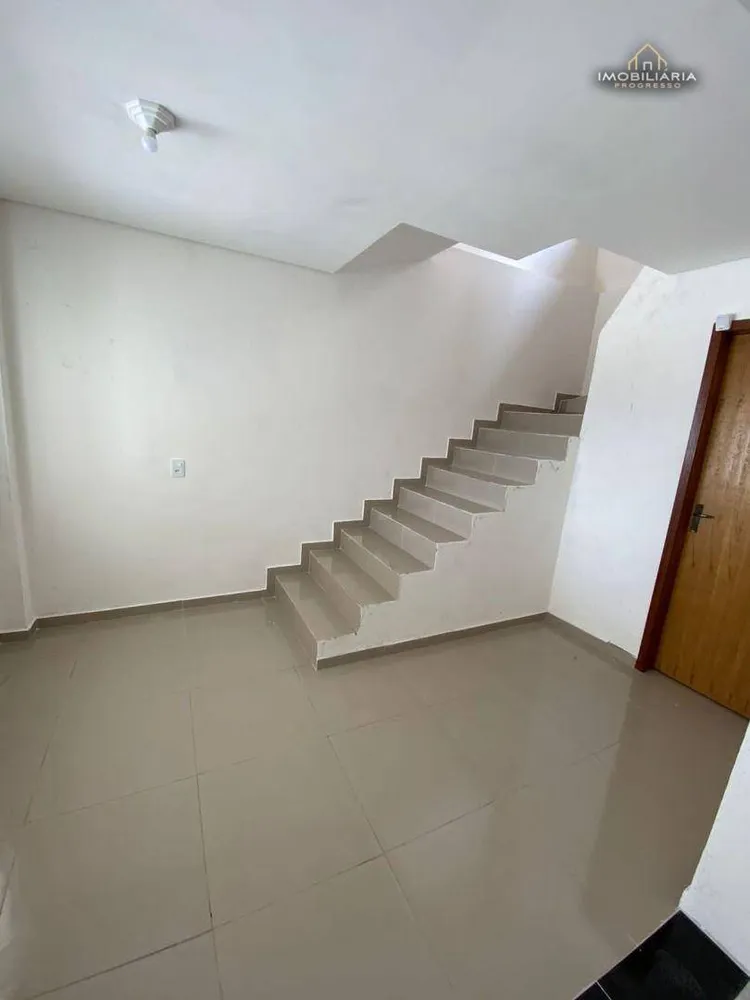 Sobrado, 3 quartos, 66 m² - Foto 2