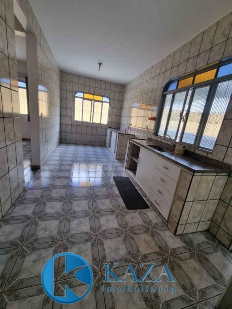 Casa, 4 quartos, 270 m² - Foto 2