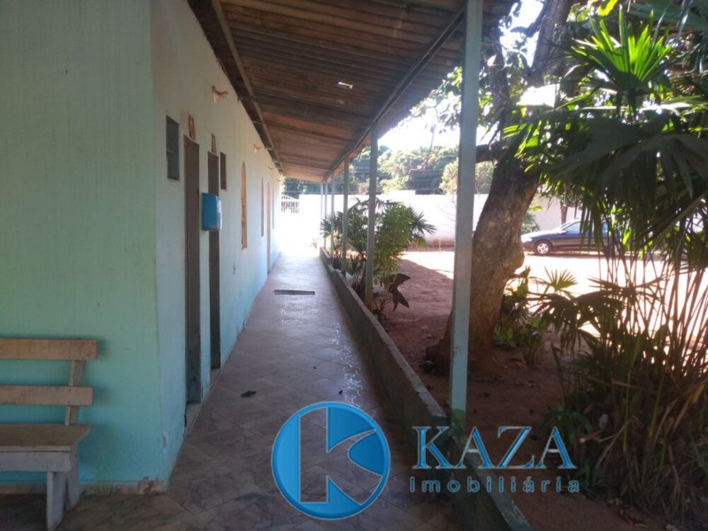 Chácara à venda com 2 quartos, 2485m² - Foto 10
