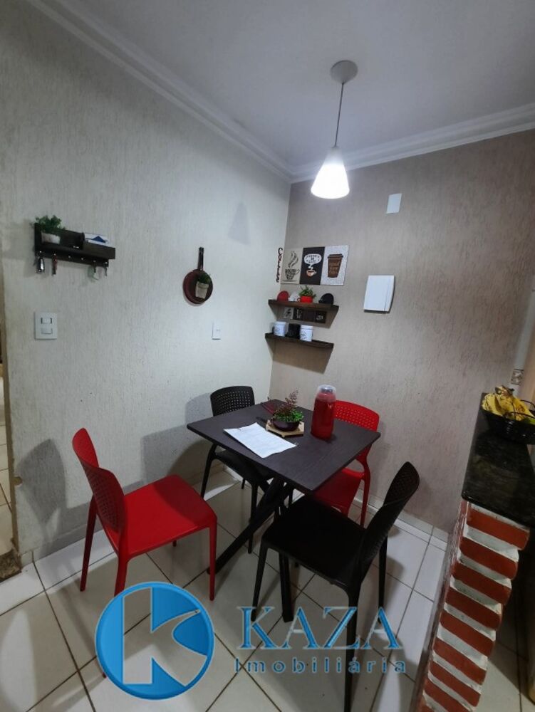 Casa, 3 quartos, 161 m² - Foto 1