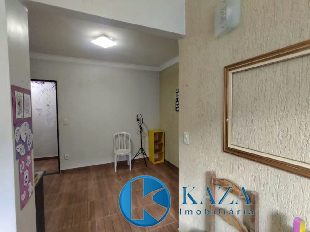 Casa, 4 quartos, 220 m² - Foto 14