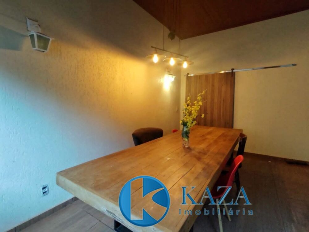 Casa, 4 quartos, 220 m² - Foto 24