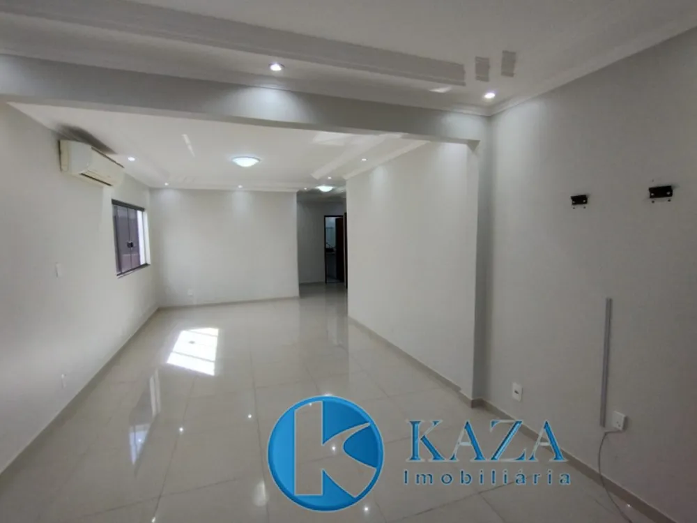 Casa, 4 quartos, 270 m² - Foto 3