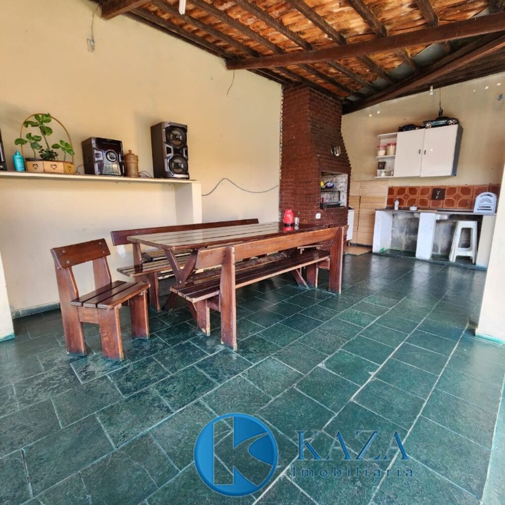 Casa, 3 quartos, 220 m² - Foto 3