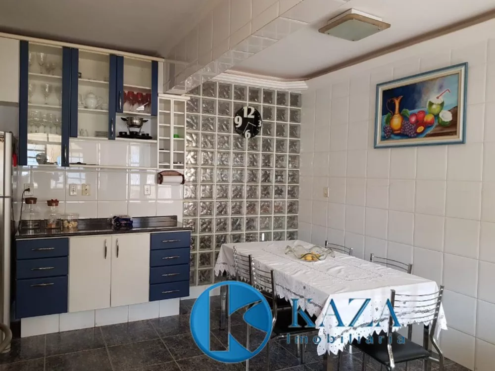 Casa, 5 quartos, 420 m² - Foto 1