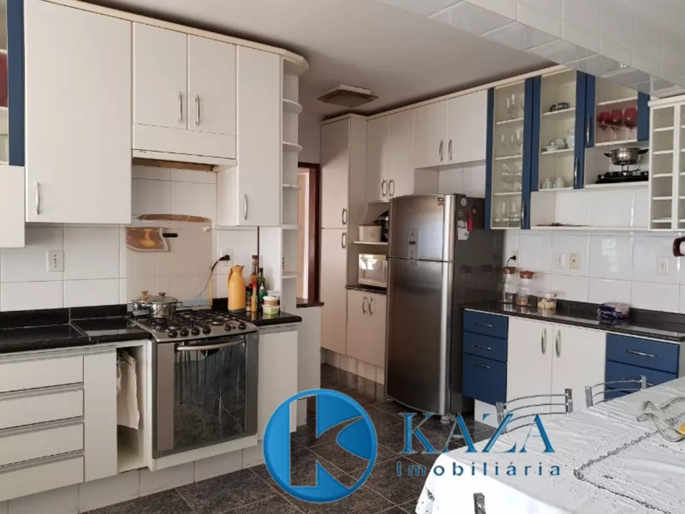 Casa, 5 quartos, 420 m² - Foto 2