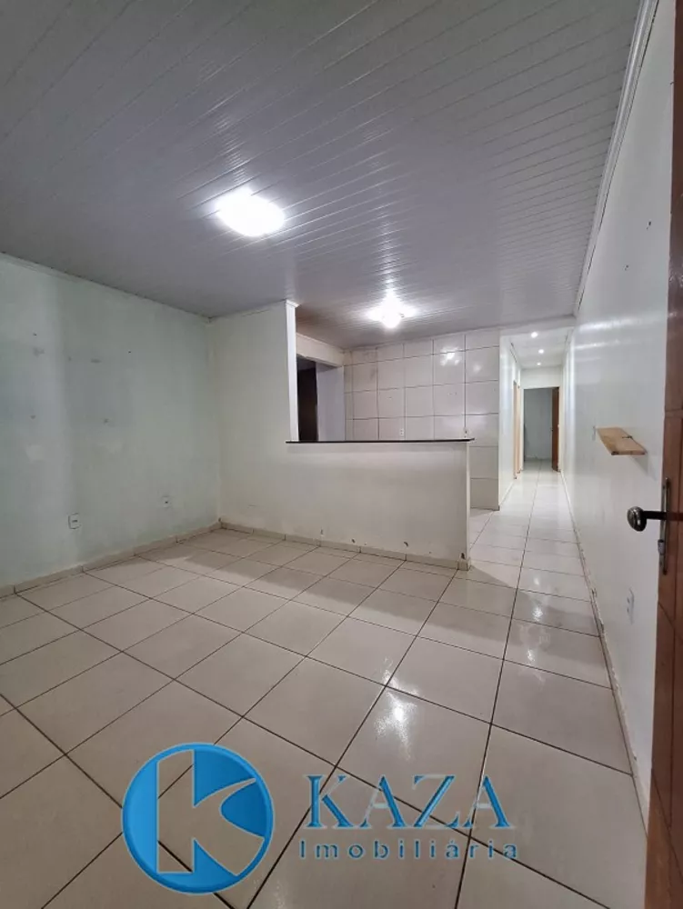 Casa à venda com 2 quartos, 64m² - Foto 4