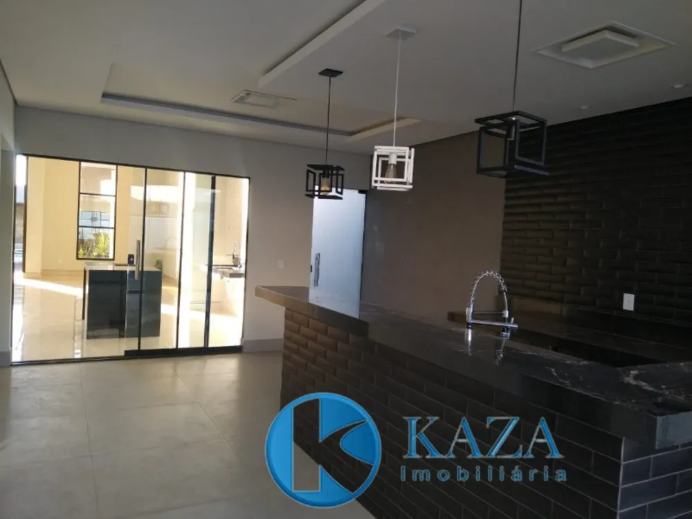 Casa, 6 quartos, 240 m² - Foto 4