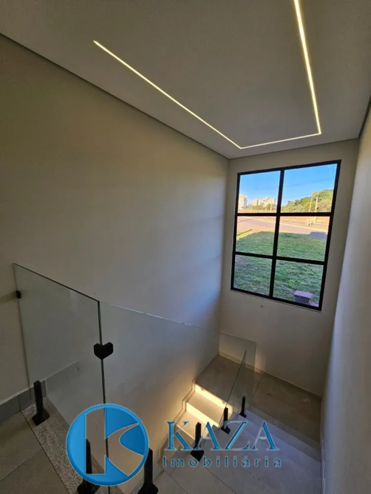 Casa, 3 quartos, 246 m² - Foto 4