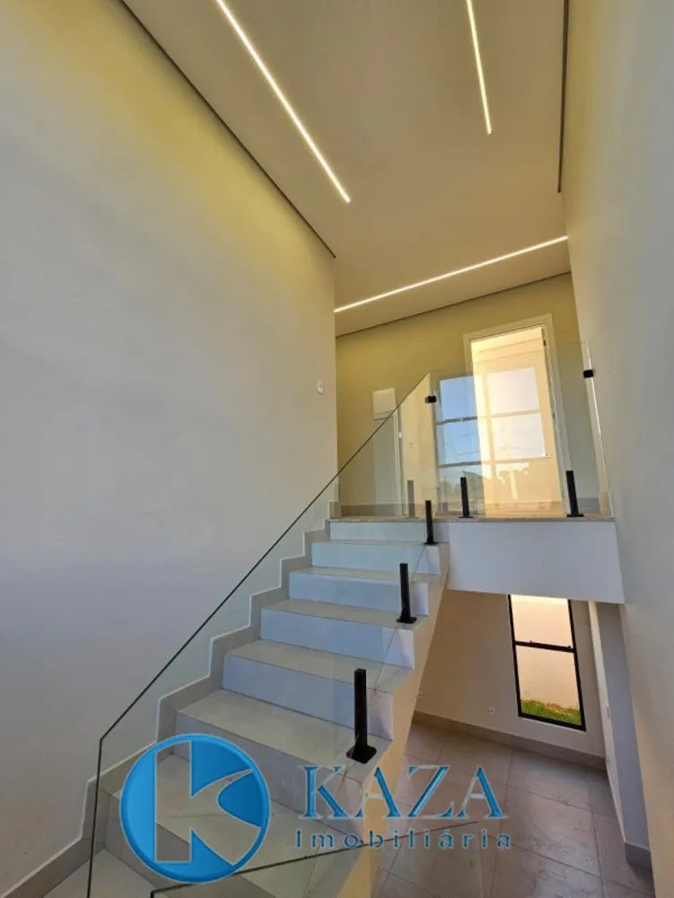 Casa, 3 quartos, 246 m² - Foto 2