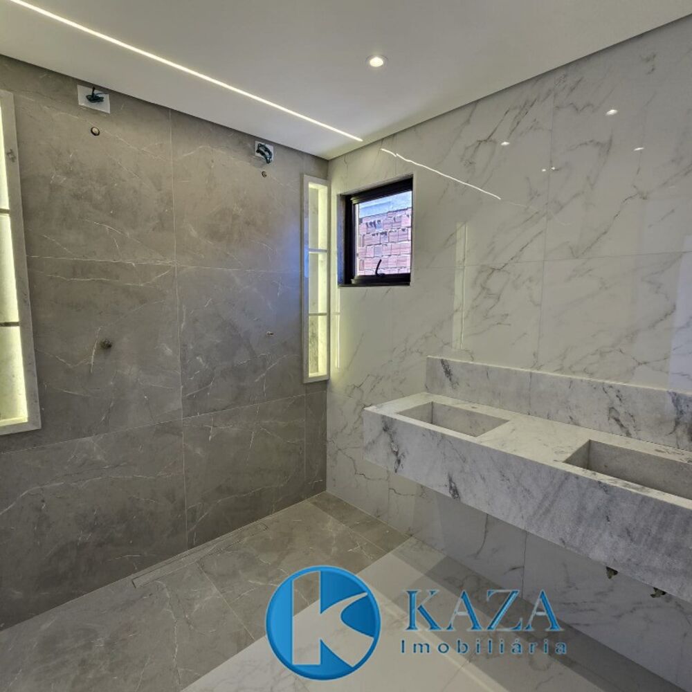 Casa, 3 quartos, 220 m² - Foto 2