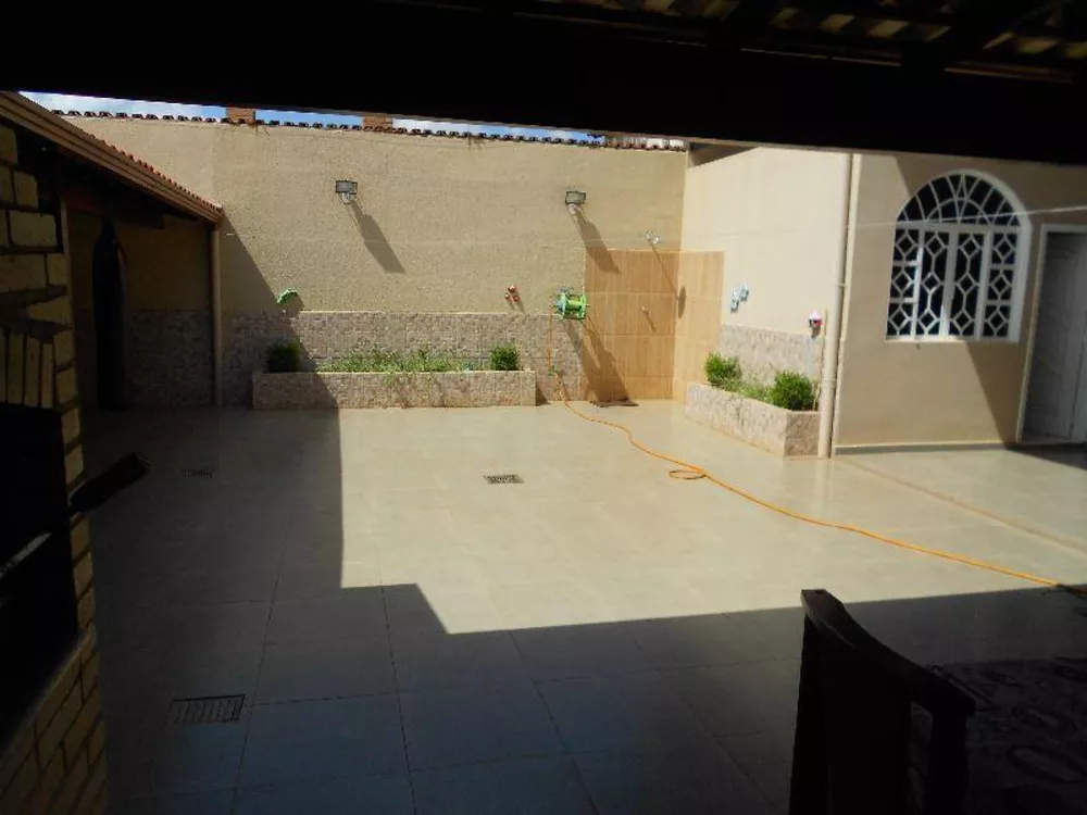 Casa, 6 quartos, 450 m² - Foto 2