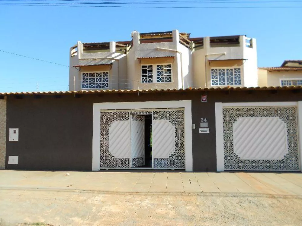 Casa, 6 quartos, 450 m² - Foto 1