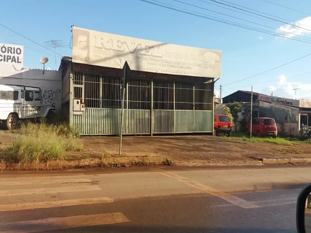 Casa à venda com 3 quartos, 200m² - Foto 3