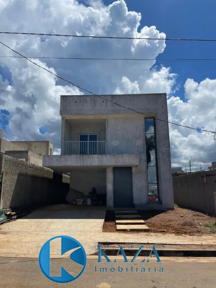 Casa, 3 quartos, 207 m² - Foto 1