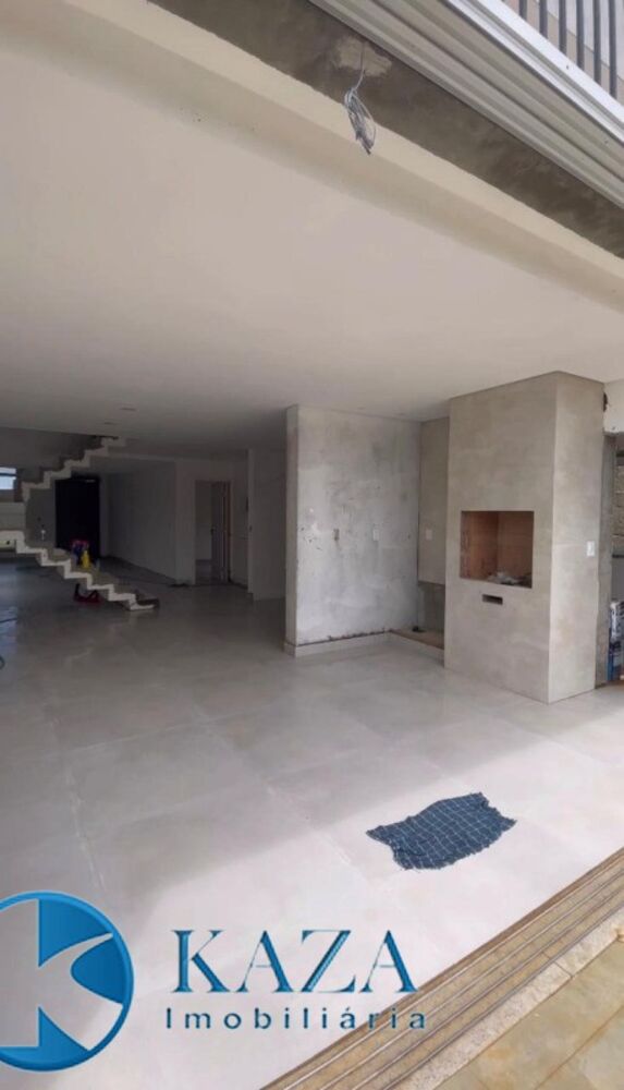 Casa, 3 quartos, 207 m² - Foto 4