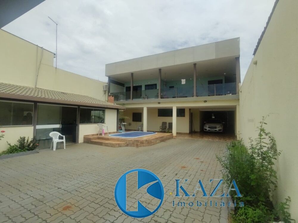 Casa, 3 quartos, 225 m² - Foto 2