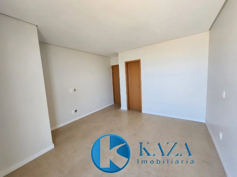 Casa, 4 quartos, 200 m² - Foto 15