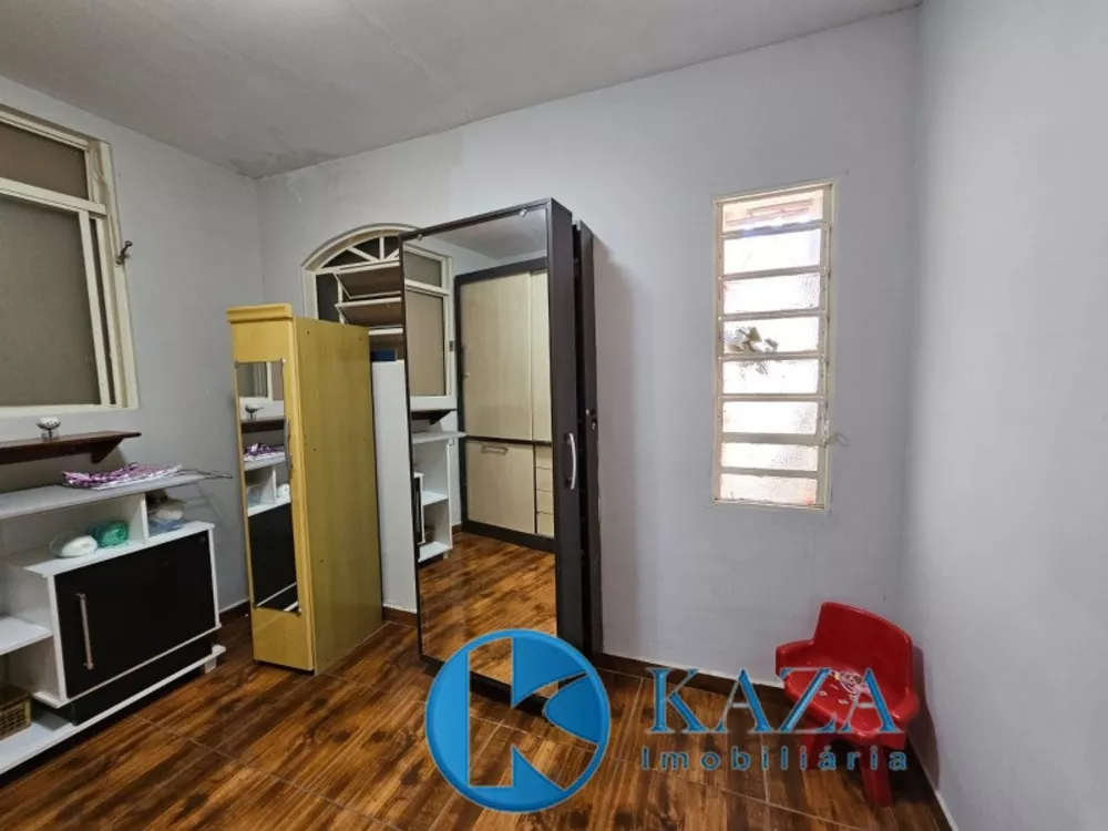 Casa à venda com 5 quartos, 151m² - Foto 18