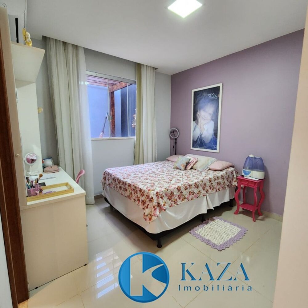 Casa, 4 quartos, 244 m² - Foto 2