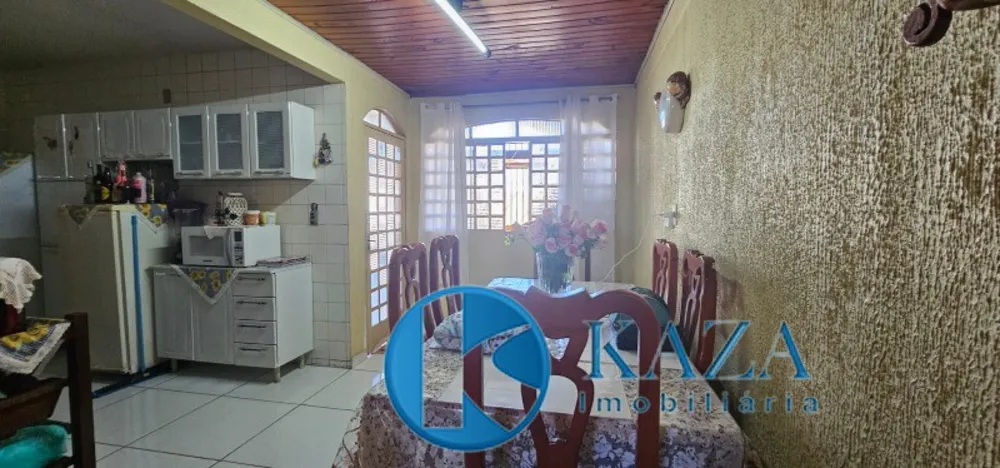 Casa, 3 quartos, 200 m² - Foto 6