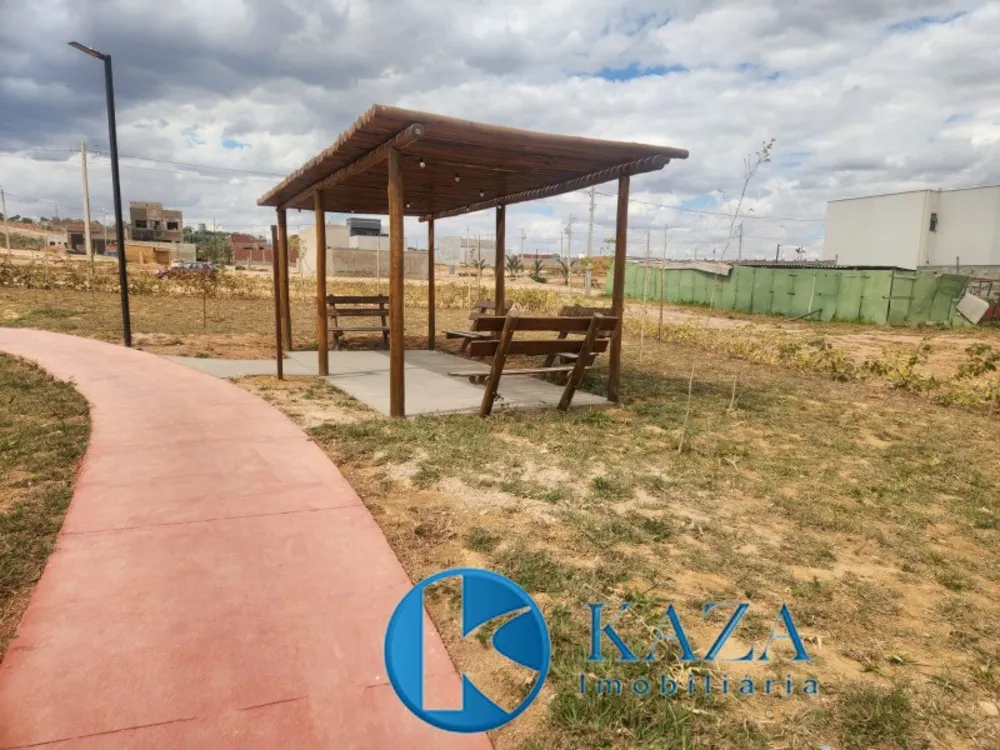 Terreno, 211 m² - Foto 2